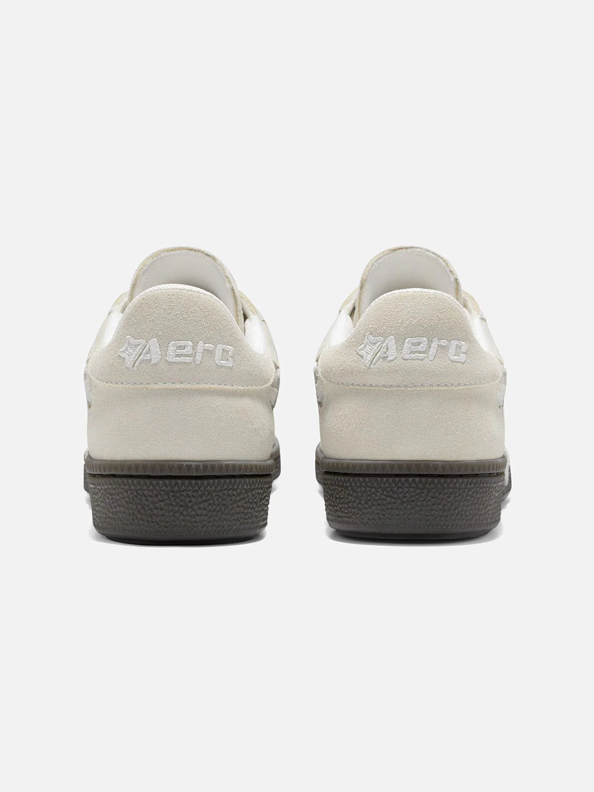 Triple Star Embroidery Gum Sole Skate Shoes - Image 4